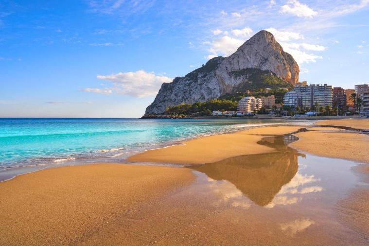 Home SEA&DREAMS Beach Calp Exterior foto